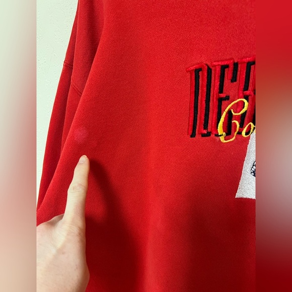 VTG Embroidered Nebraska Cornhuskers crewneck unisex large - Picture 3 of 7